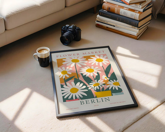 Berlin Flower Market Daisies Framed Poster