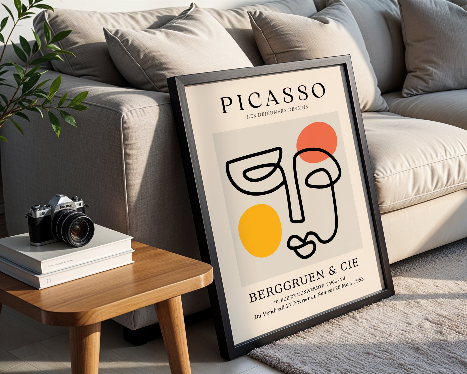 Picasso Abstract Face Exhibition Minimalist Framed Poster - View 3